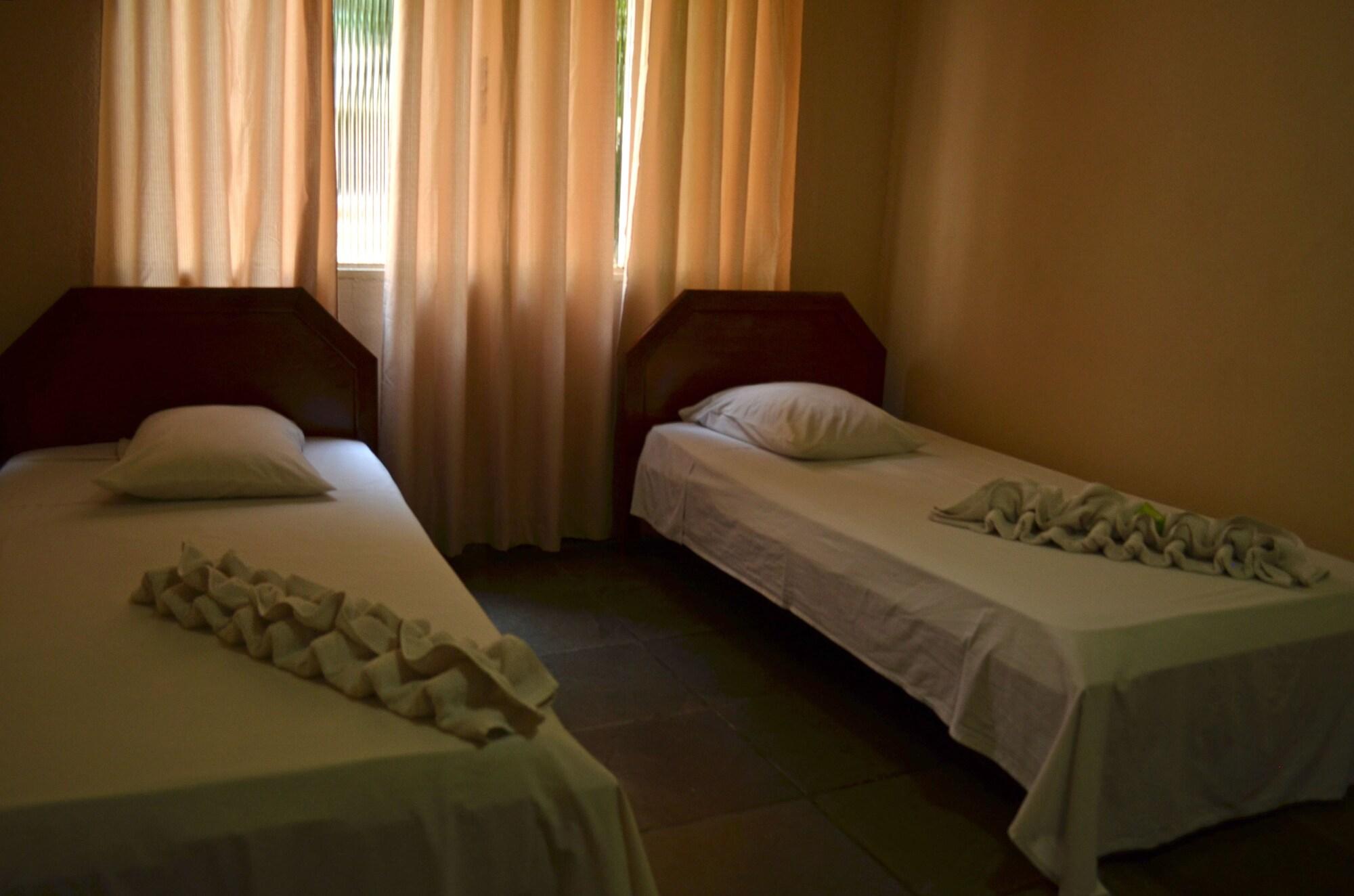 Iguacu Plaza Hotel ฟอสดูอีกวาซู ภายนอก รูปภาพ