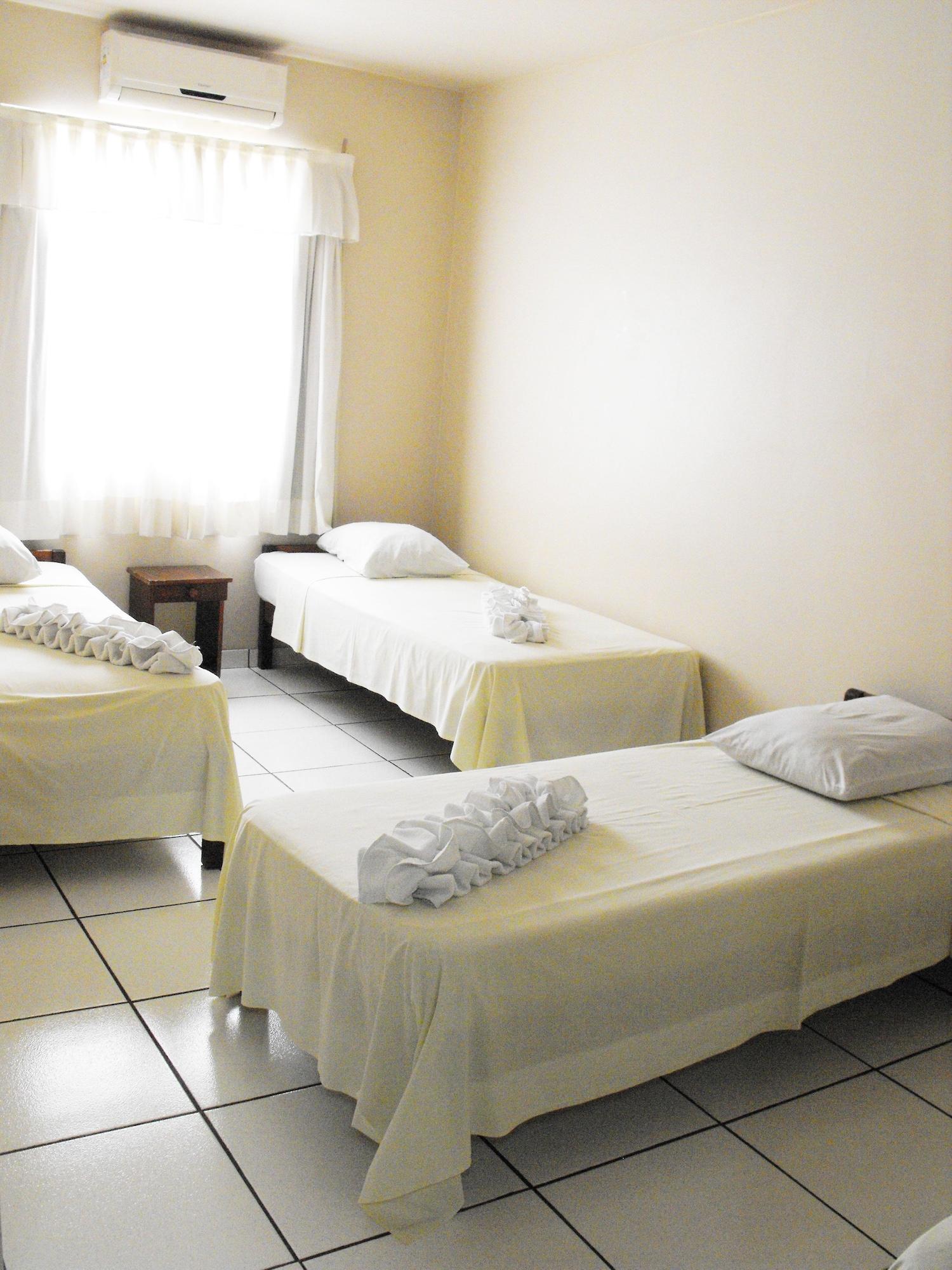 Iguacu Plaza Hotel ฟอสดูอีกวาซู ภายนอก รูปภาพ