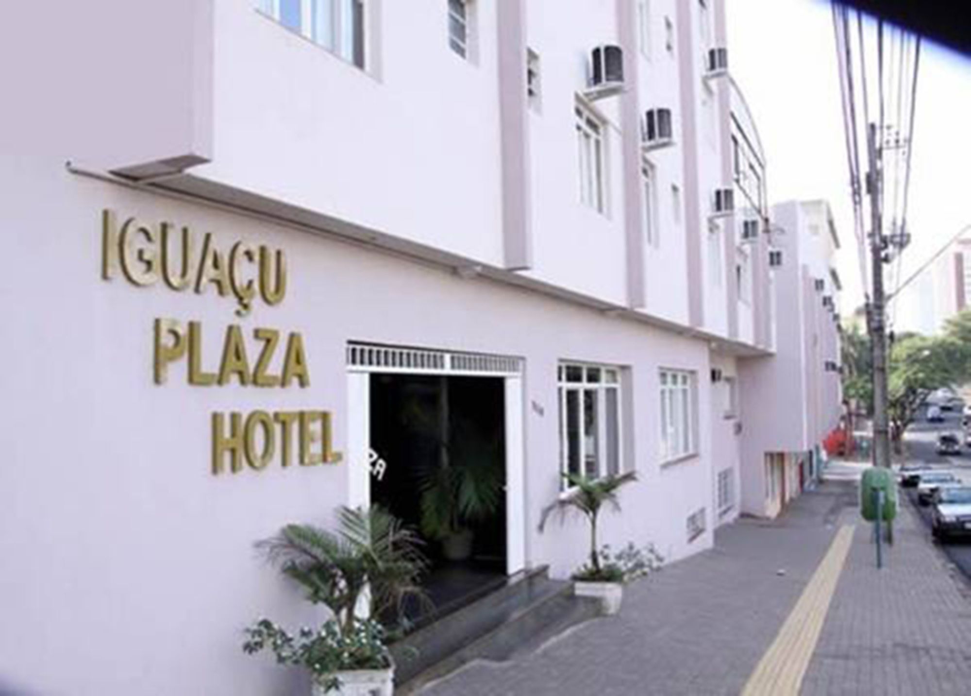 Iguacu Plaza Hotel ฟอสดูอีกวาซู ภายนอก รูปภาพ